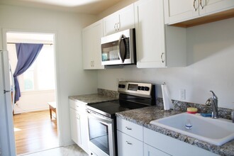 88 Trowbridge Ln in Brevard, NC - Foto de edificio - Building Photo
