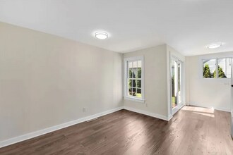 267 Orcuttville Rd, Unit 1 in Stafford Springs, CT - Building Photo - Building Photo