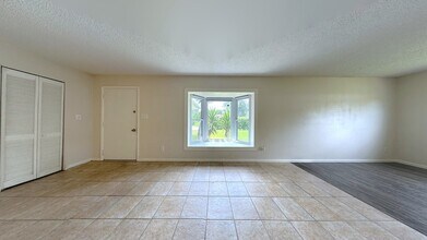 31211 Stoney Brook Dr in Brooksville, FL - Building Photo - Building Photo