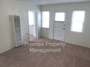 505 S Myers St in Oceanside, CA - Building Photo - Building Photo