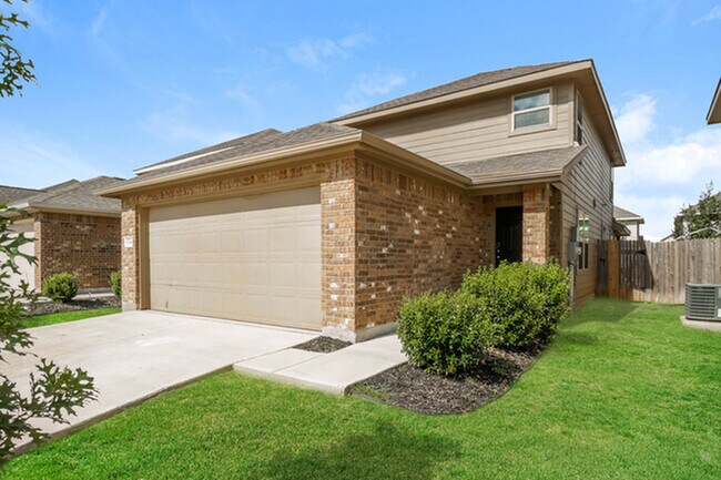 10443 Green Branch in San Antonio, TX - Building Photo - Building Photo