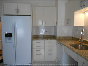 63 Fairbanks St, Unit 2 in Boston, MA - Building Photo - Building Photo