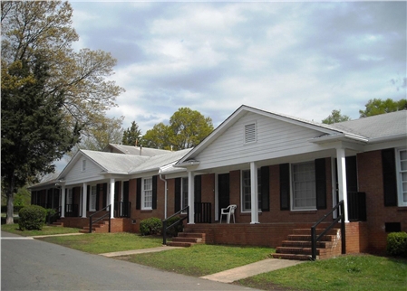 East Park Apartments in Charlotte, NC - Building Photo - Building Photo