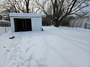 16202 Cloverside Ave in Cleveland, OH - Building Photo - Building Photo