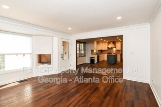 4271 Edgewater Dr NW in Kennesaw, GA - Building Photo - Building Photo