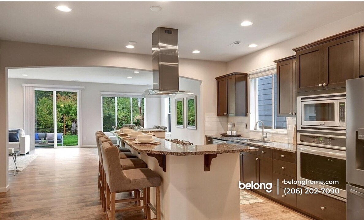 25108 113th Ave SE in Kent, WA - Building Photo