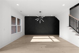 409 Thunder Rd in Buford, GA - Building Photo - Building Photo