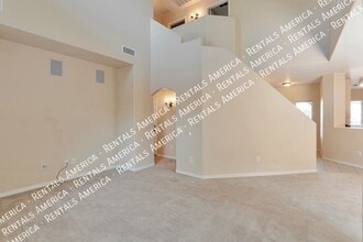 50 E Camino Limon Verde in Sahuarita, AZ - Building Photo - Building Photo