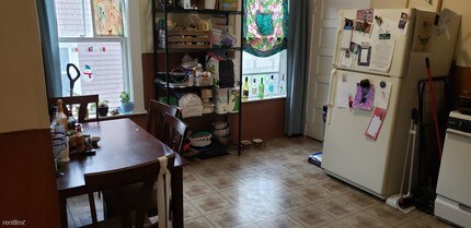 12 Nonantum St-Unit -# 1 in Boston, MA - Building Photo - Building Photo