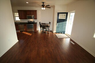 331 Concord Ave, Unit A in Greensburg, PA - Foto de edificio - Building Photo