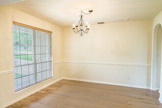 20602 Meandering Cir in San Antonio, TX - Building Photo - Building Photo