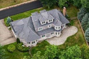 61 Norwood Farms Rd in York, ME - Building Photo