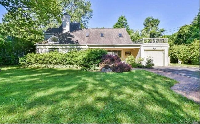 property at 12 Chadwick Rd