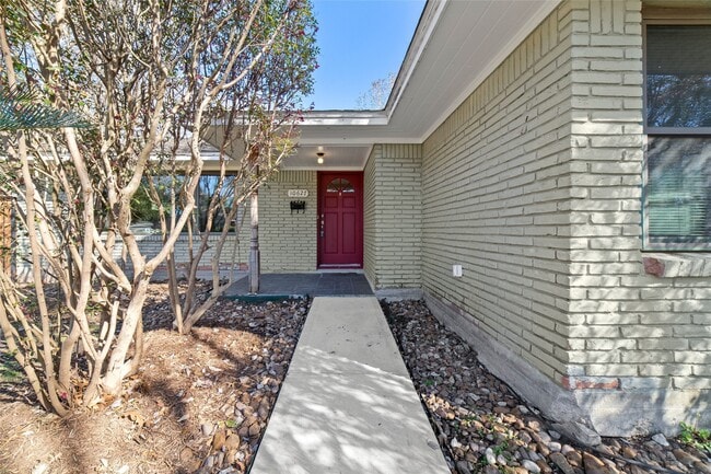 10627 Moonlight Dr in Houston, TX - Building Photo - Building Photo