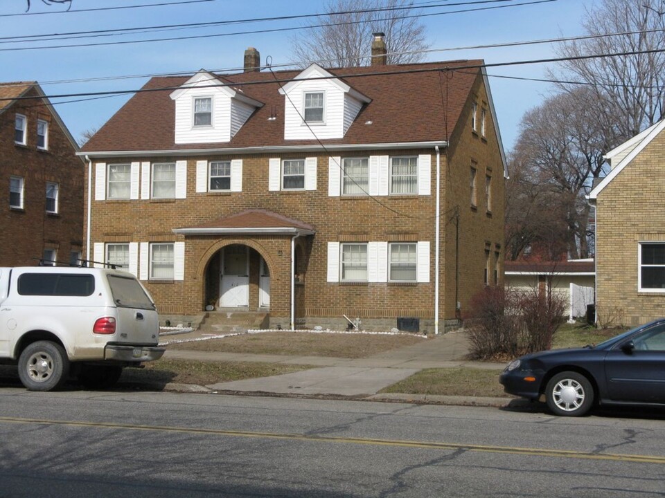 408-410 W 6th St in Erie, PA - Building Photo