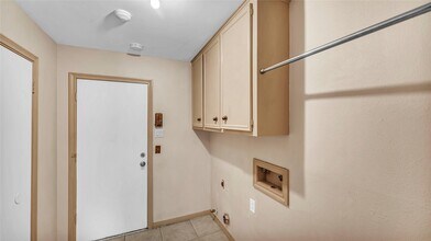 10919 Paulwood Dr in Houston, TX - Building Photo - Building Photo