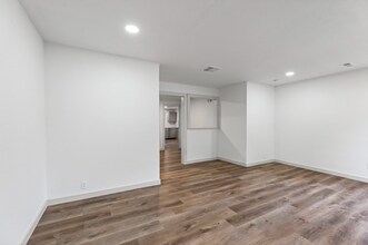 4407 S Ocheltree St in Olathe, KS - Building Photo - Building Photo