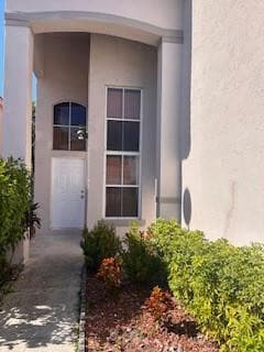 3227 W Buena Vista Dr in Margate, FL - Building Photo - Building Photo