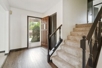 2516 Westminister Dr in St. Charles, MO - Building Photo - Building Photo