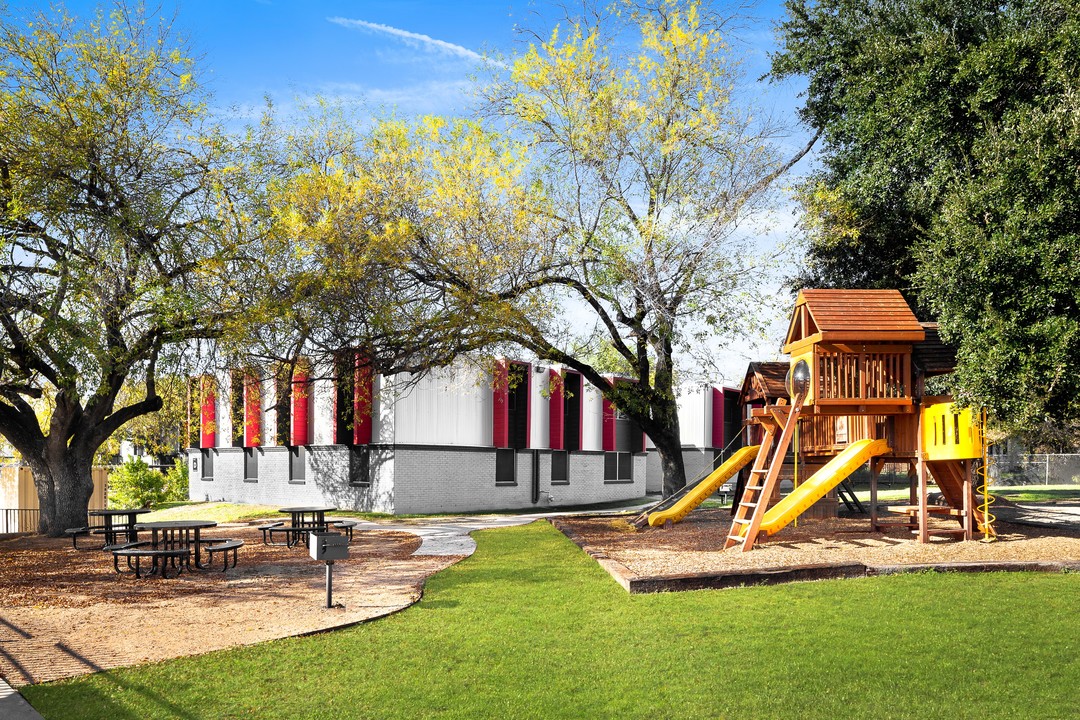 Presidio Flats in San Antonio, TX - Foto de edificio