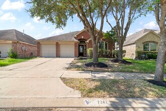 7242 Rambling Tree Ln in Richmond, TX - Building Photo - Building Photo