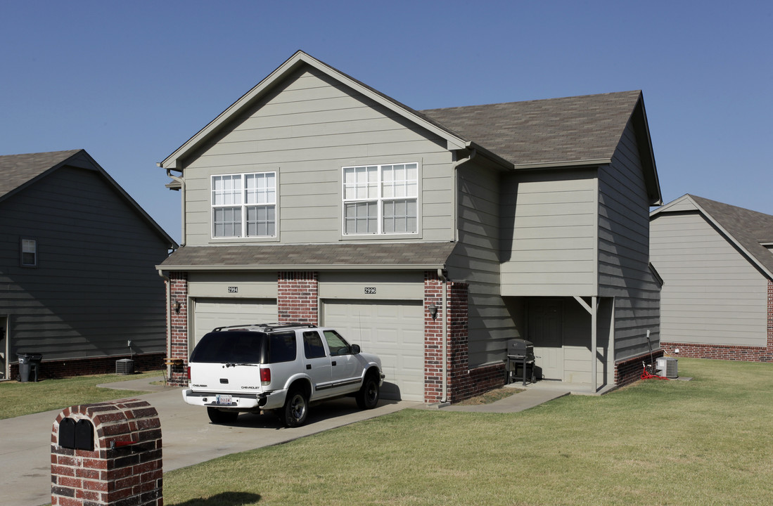 Hamilton Crossing Apartments in Catoosa, OK - Foto de edificio