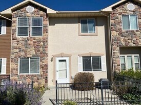 514 W 1490 N in Logan, UT - Building Photo
