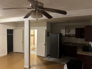 1017 Chipola Rd in Fort Pierce, FL - Building Photo - Building Photo