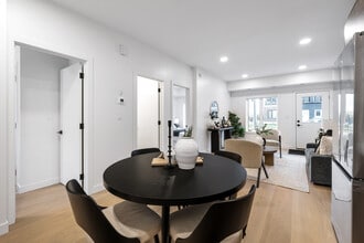 Refinery Townhomes in Winnipeg, MB - Building Photo - Building Photo