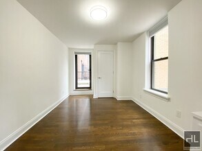 WEST 58 STREET, Unit PHA in New York, NY - Foto de edificio - Building Photo