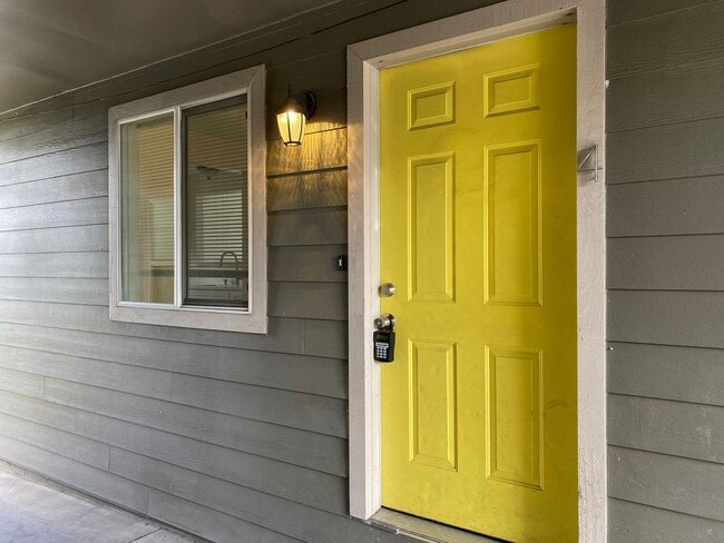 1602 B St SE Auburn, WA 98002