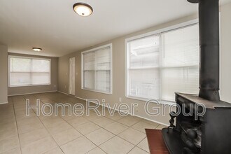 1137 56th Ave N in St. Petersburg, FL - Building Photo - Building Photo