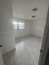 2025 Madison St in Hollywood, FL - Building Photo - Building Photo