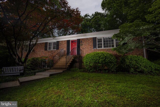 property at 9908 Minburn St
