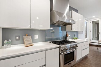 14 I St in Boston, MA - Building Photo - Building Photo