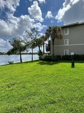 5001 Wiles Rd in Coconut Creek, FL - Building Photo - Building Photo