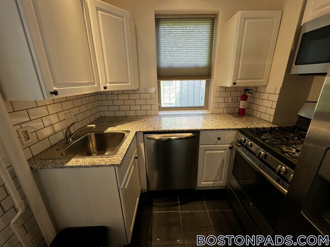 property at 31 Queensberry St