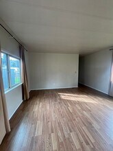 1901 Harbor Dr in Springfield, OR - Building Photo - Building Photo