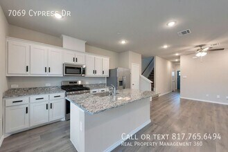 7069 Cypress Dr in Richland Hills, TX - Building Photo - Building Photo