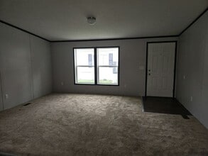85 Waterview Pkwy in Hamburg, NY - Building Photo - Building Photo
