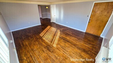 2522 Vera Ave-Unit -0eb9b772-f47c-11e9-b266-f8bc1250685c in Cincinnati, OH - Building Photo - Building Photo