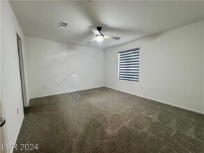 5681 Steampunk St in Spring Valley, NV - Building Photo - Building Photo