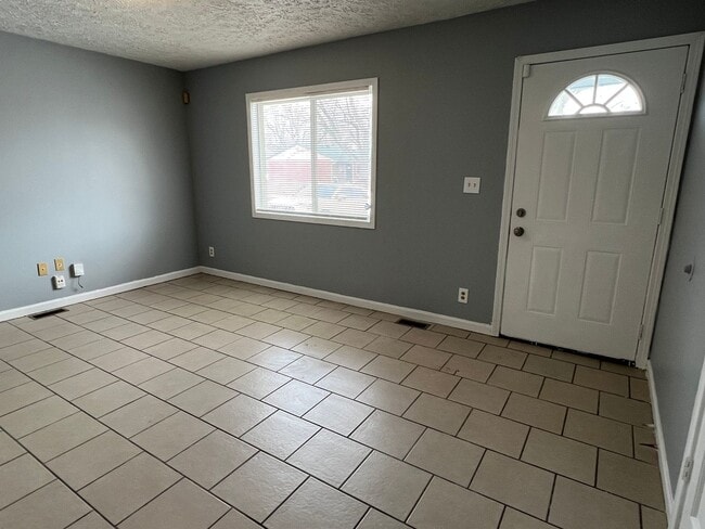 9707 Conried Dr in Indianapolis, IN - Building Photo - Building Photo