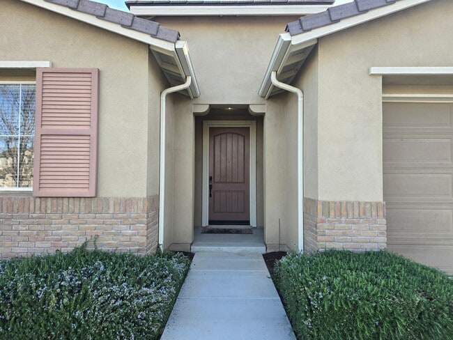 9480 Visaya Dr in Riverside, CA - Building Photo - Building Photo