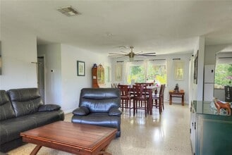 11645 Oxford St in Seminole, FL - Building Photo - Building Photo