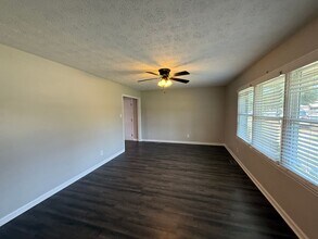 4802 Arabia Rd in Raeford, NC - Building Photo - Building Photo