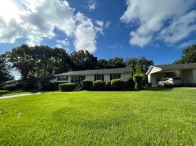 2665 Orchid Ave in North Charleston, SC - Building Photo