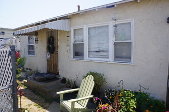 4526 W 167th St in Lawndale, CA - Building Photo - Building Photo