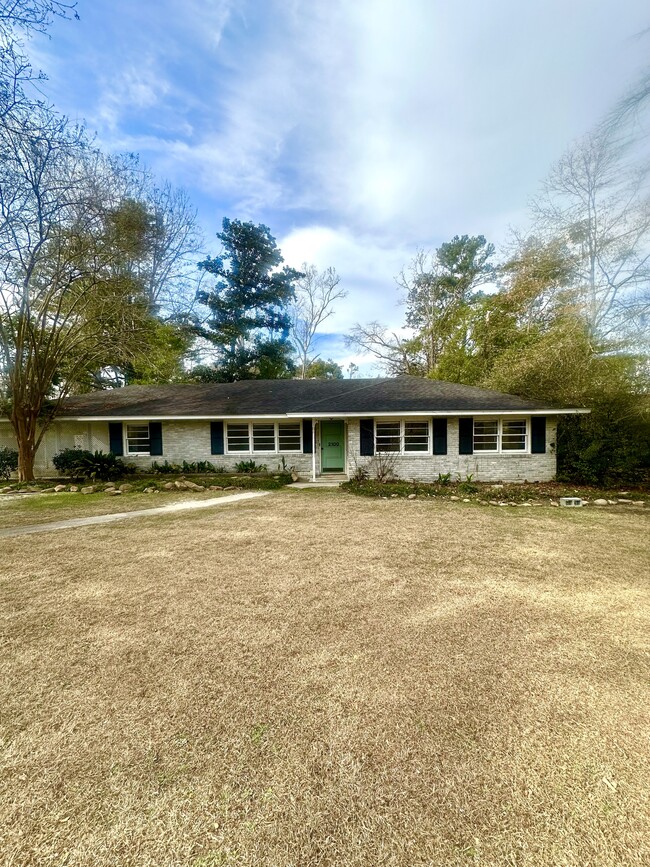 2100 Park Ln in Valdosta, GA - Building Photo - Building Photo