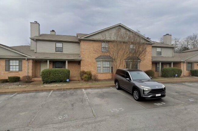 105 Ellington Pl in Madison, TN - Foto de edificio - Building Photo